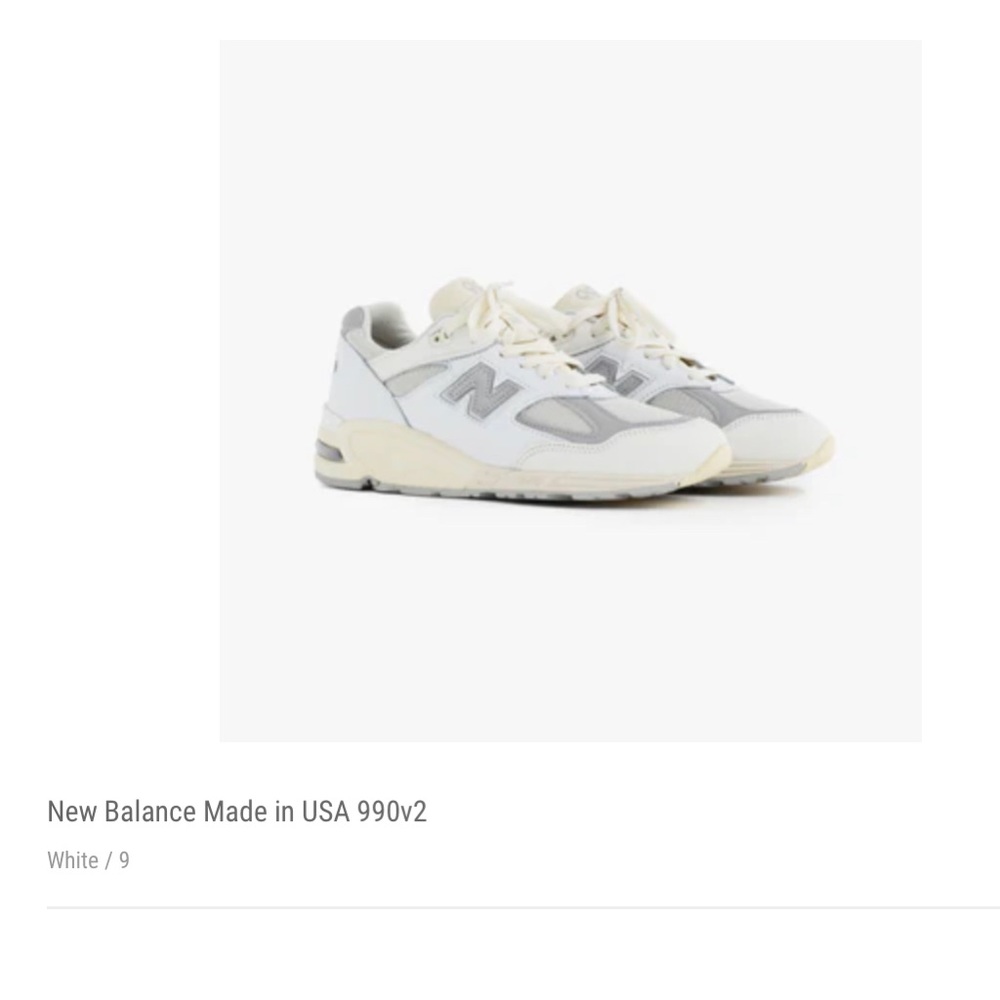 NEW BALANCE MADE IN THE USA 990V2